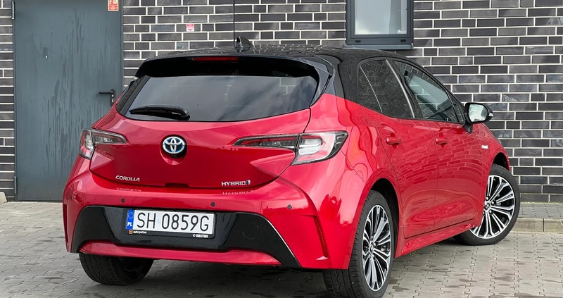 Toyota Corolla cena 84900 przebieg: 89000, rok produkcji 2019 z Szklarska Poręba małe 667